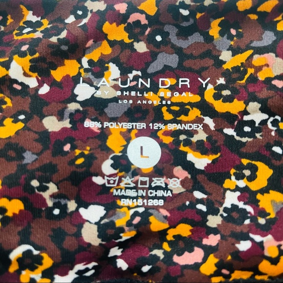 Laundry by Shelli Segal Floral Camo High Waist Leggings - Picture 5 of 6